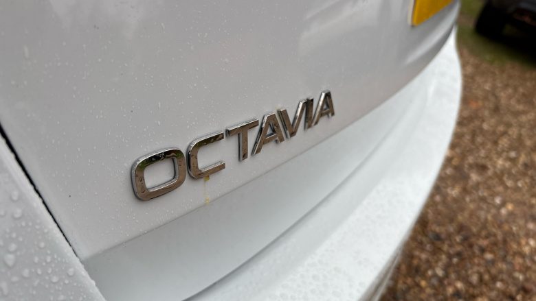 Skoda Octavia 1.5 TSI SE Technology 5dr Petrol Estate